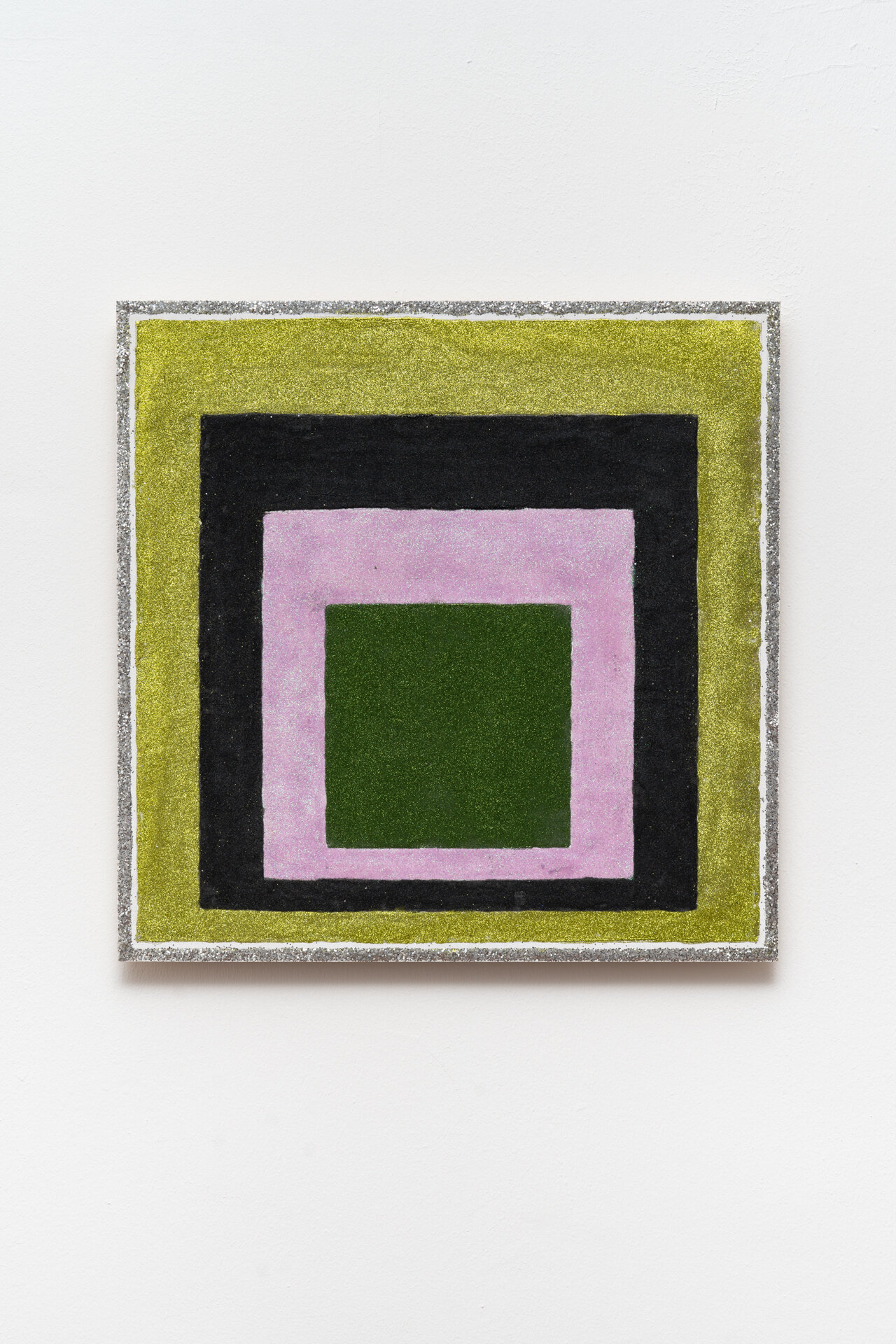 Gina Fischli, Albers (Olives), 2022