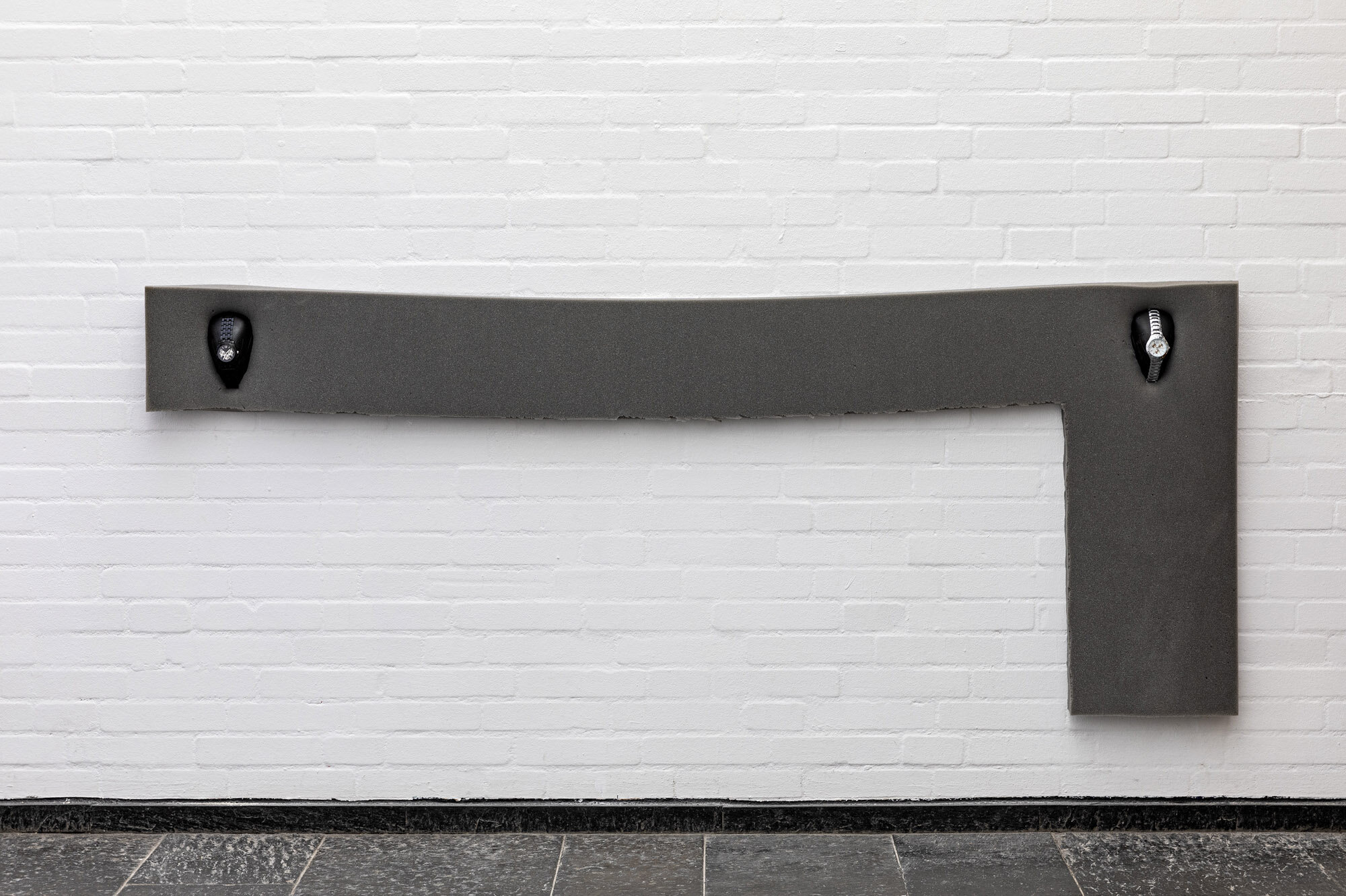 Daphne Ahlers, States of insecurity (01:36, 01:15), 2022